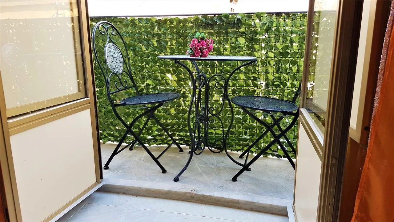 Apartamento Grazioso Appartamento Nel Cuore Di Palermo